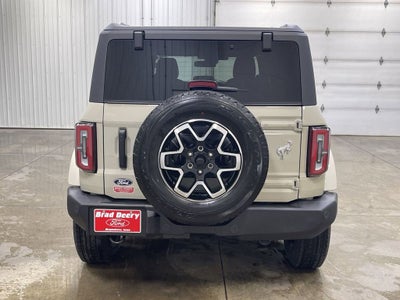 2026 Ford Bronco Outer Banks
