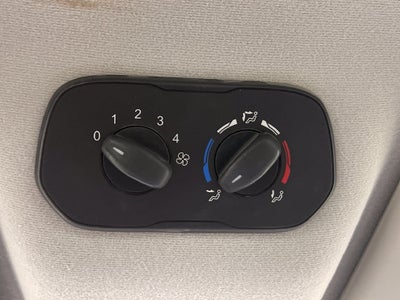 2015 Ford Transit-150 XLT