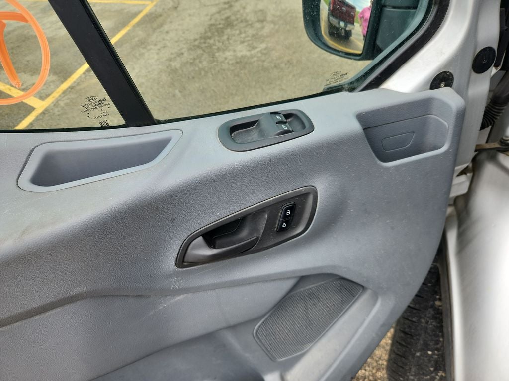 2015 Ford Transit-150 XLT
