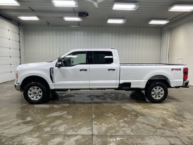 2023 Ford Super Duty F-350 SRW XLT