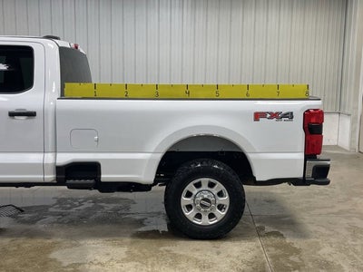 2023 Ford Super Duty F-350 SRW XLT