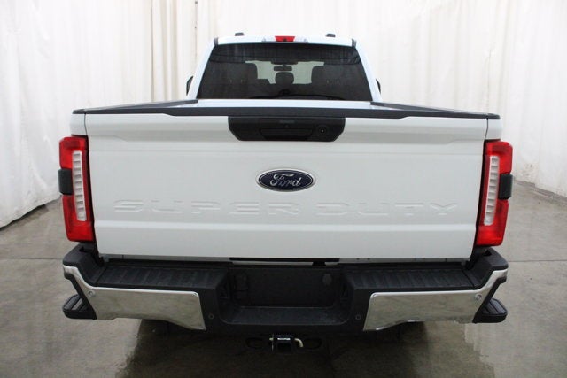 2023 Ford Super Duty F-350 SRW XLT