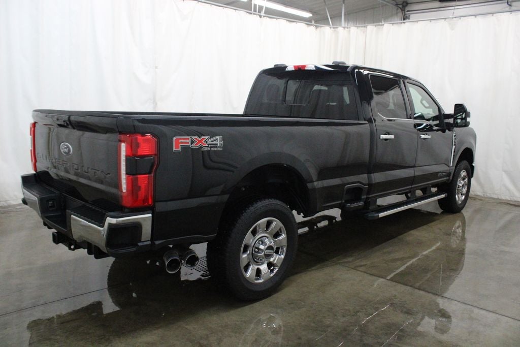 2025 Ford F-350SD Lariat