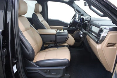 2025 Ford F-350SD Lariat