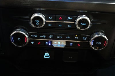 2025 Ford F-350SD Lariat