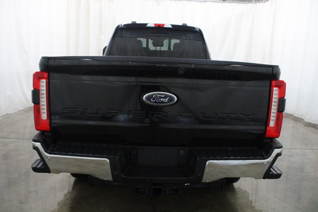 2025 Ford F-350SD Lariat