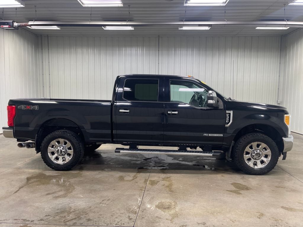 2017 Ford F-350SD Lariat