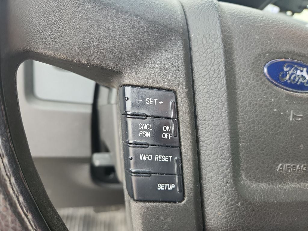 2013 Ford F-150 Base