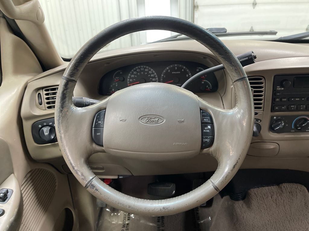 2001 Ford F-150 XLT