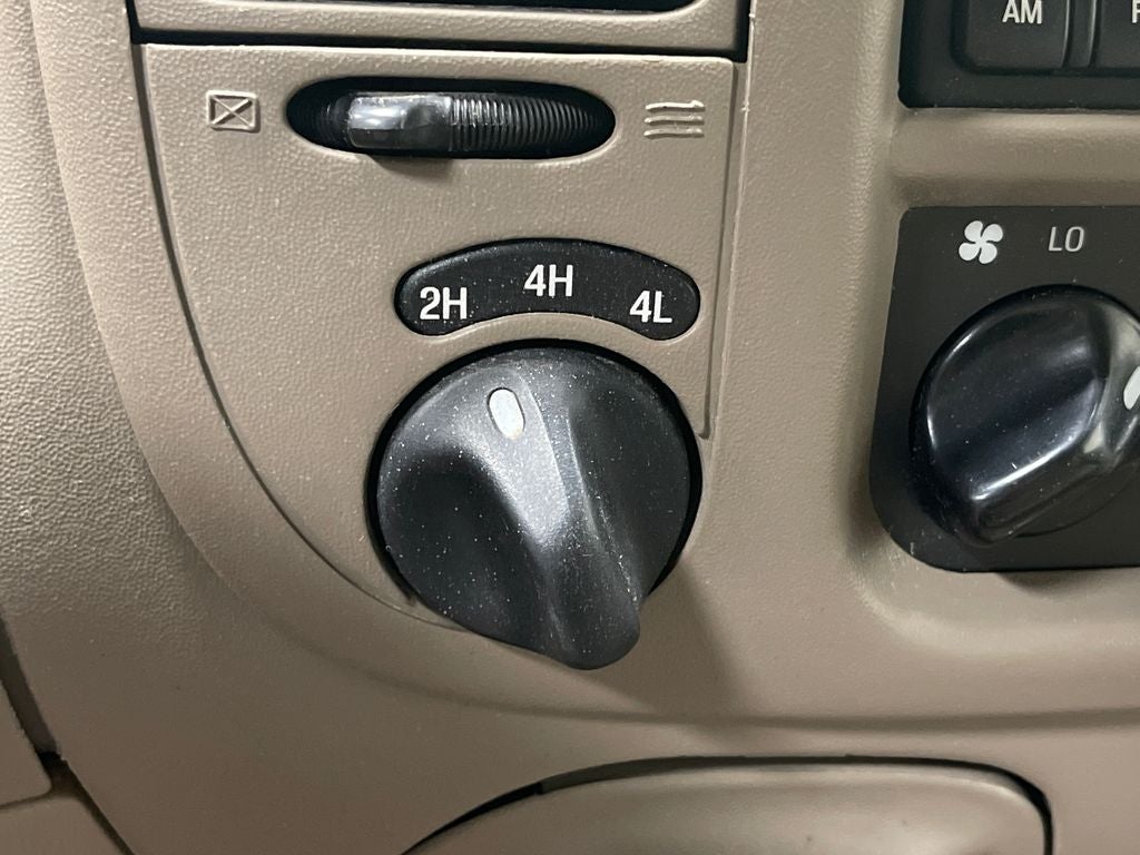 2001 Ford F-150 XLT
