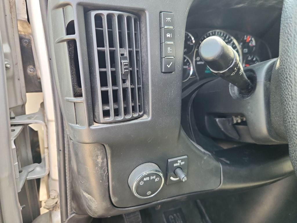 2011 Chevrolet Express 1500 LT