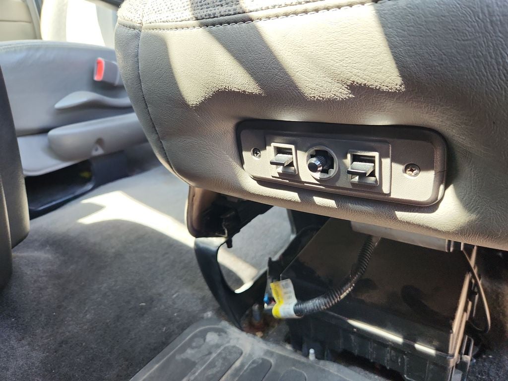 2011 Chevrolet Express 1500 LT