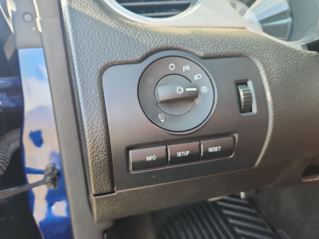 2011 Ford Mustang GT Premium