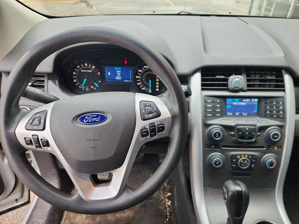 2012 Ford Edge SE