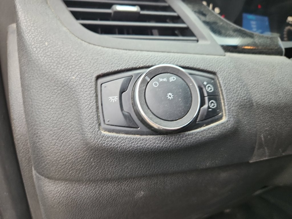 2012 Ford Edge SE