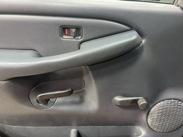 2001 Chevrolet Silverado 1500 BASE