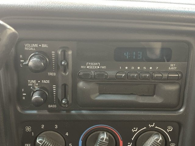 2001 Chevrolet Silverado 1500 BASE