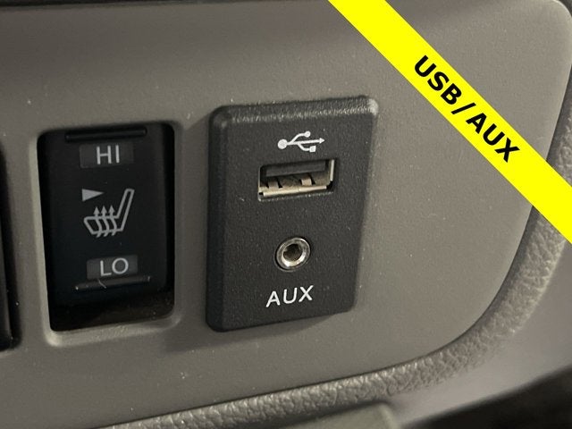 2015 Nissan NVP SL
