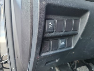 2015 Nissan Pathfinder SV