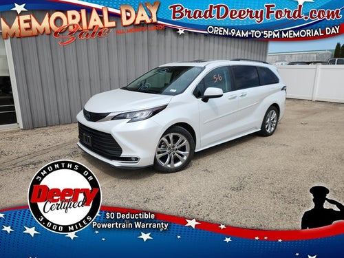 2022 Toyota Sienna XLE