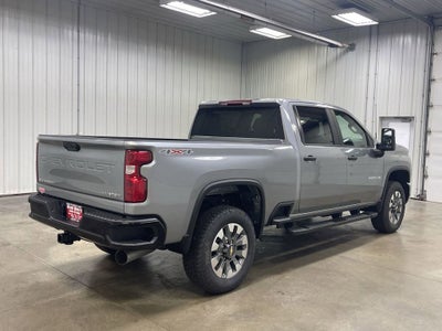 2026 Chevrolet Silverado 2500HD Custom