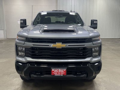 2026 Chevrolet Silverado 2500HD Custom