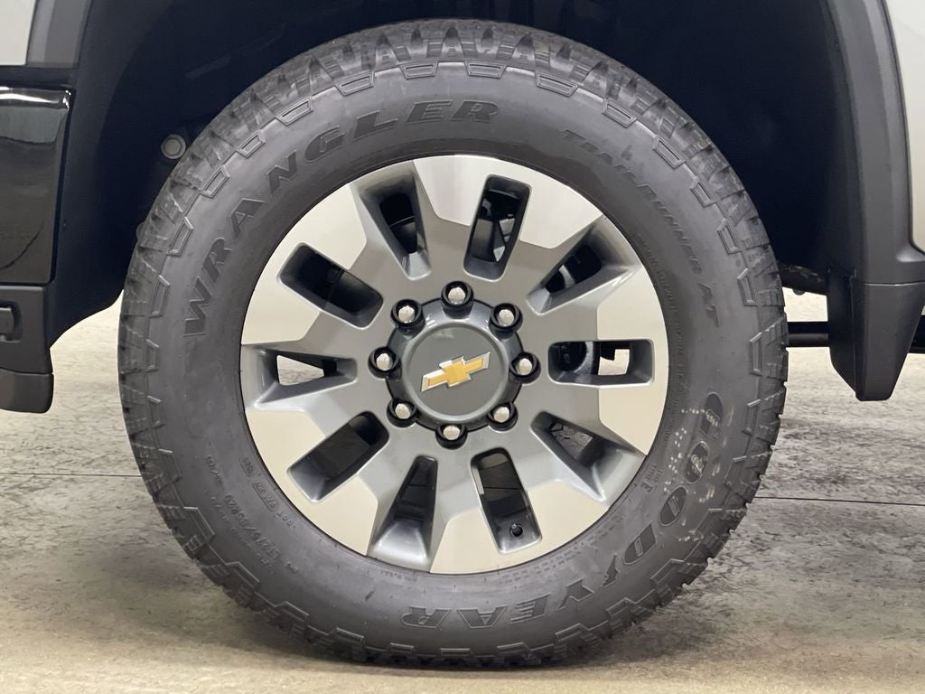 2026 Chevrolet Silverado 2500HD Custom