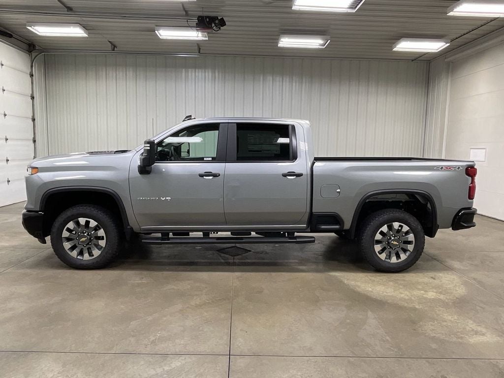 2026 Chevrolet Silverado 2500HD Custom