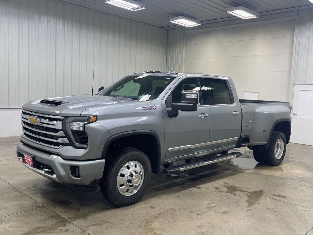 2026 Chevrolet Silverado 3500HD High Country