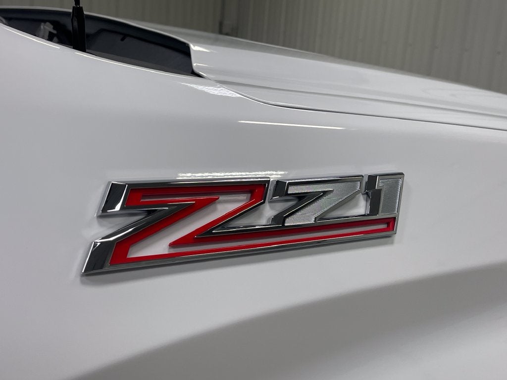 2026 Chevrolet Silverado 1500 LT LT1