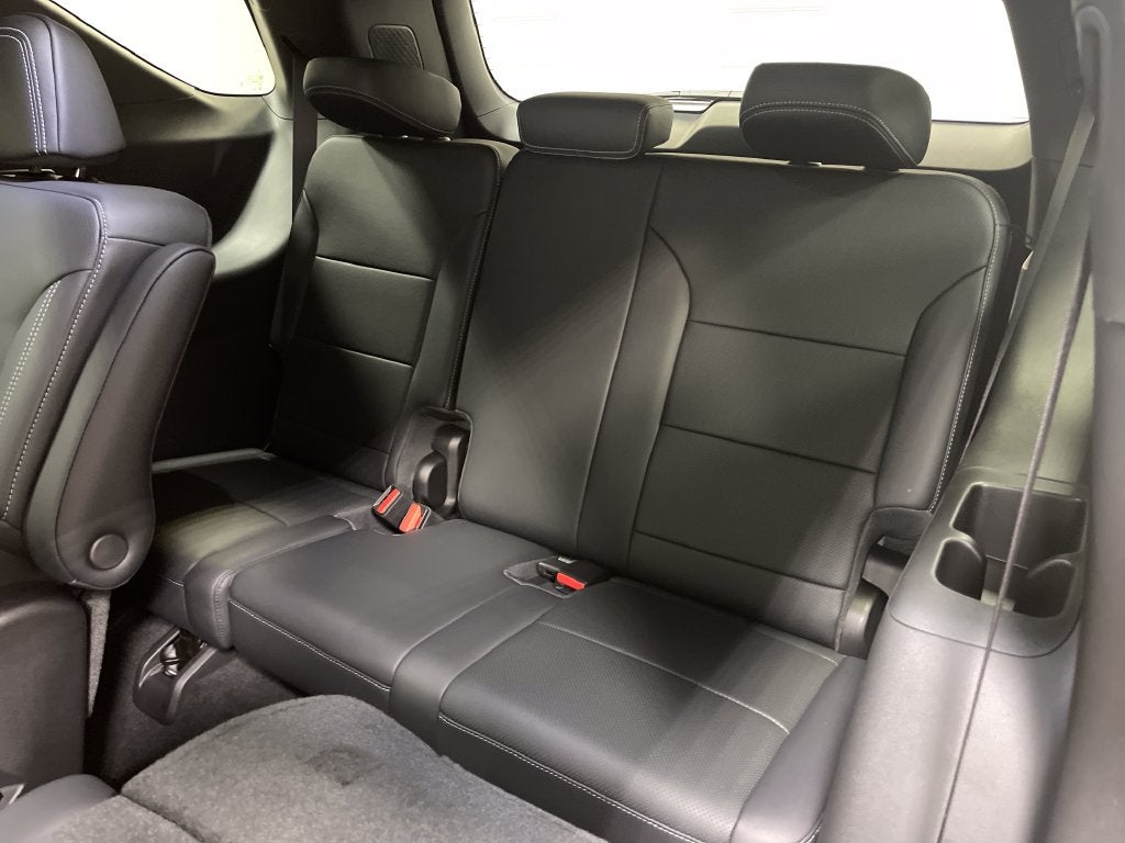 2027 Chevrolet Traverse LT 2LT