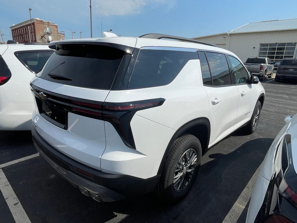 2027 Chevrolet Traverse LT 2LT