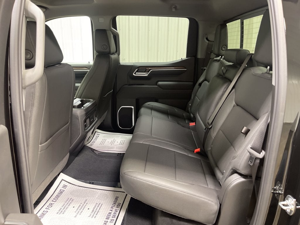2026 Chevrolet Silverado 1500 LT LT1