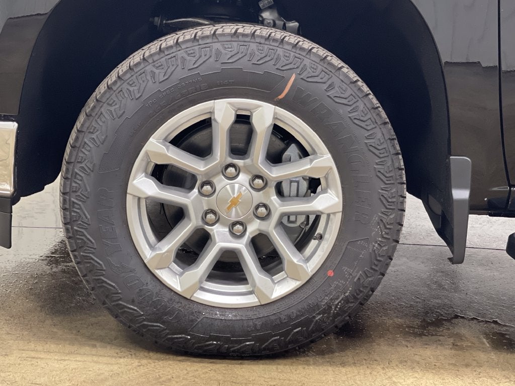 2026 Chevrolet Silverado 1500 LT LT1