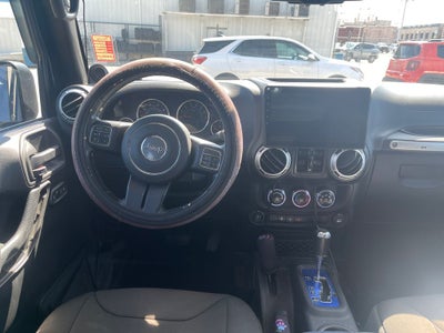 2013 Jeep Wrangler Unlimited Sahara
