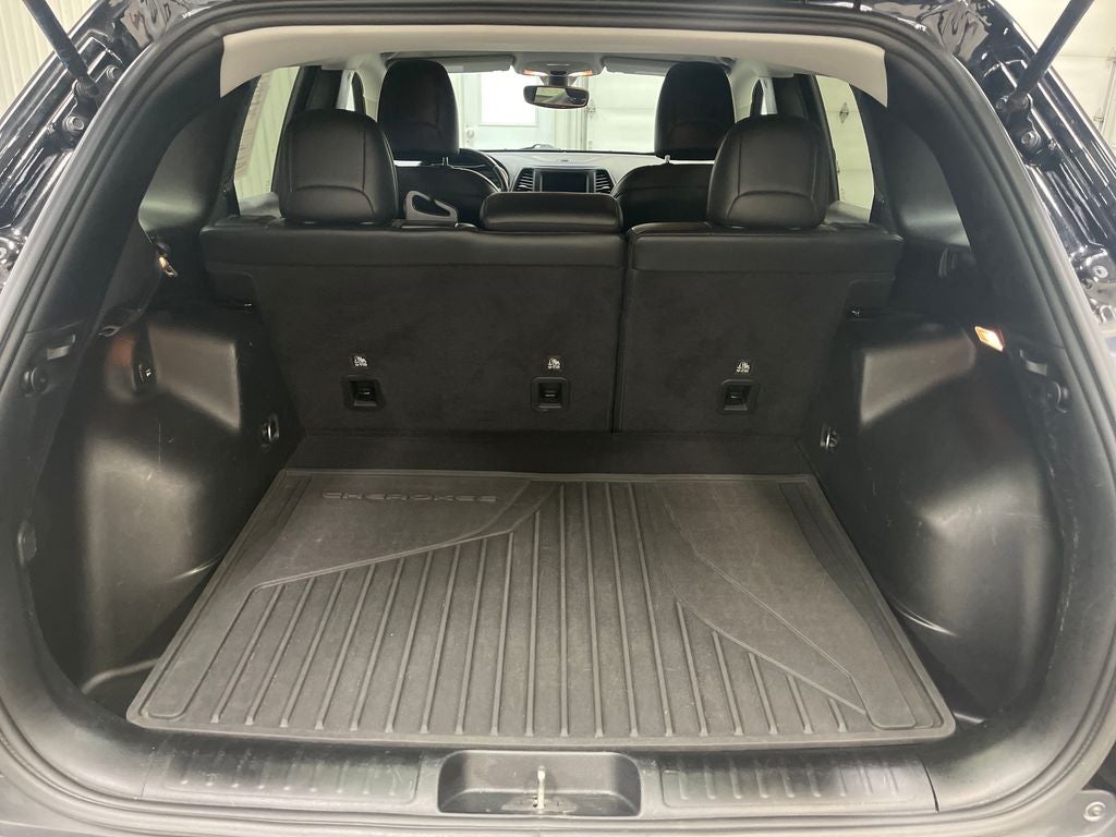 2020 Jeep Cherokee Latitude