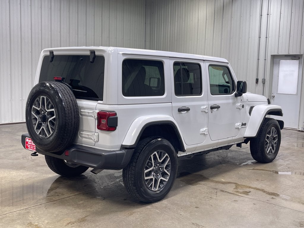 2025 Jeep Wrangler Sahara
