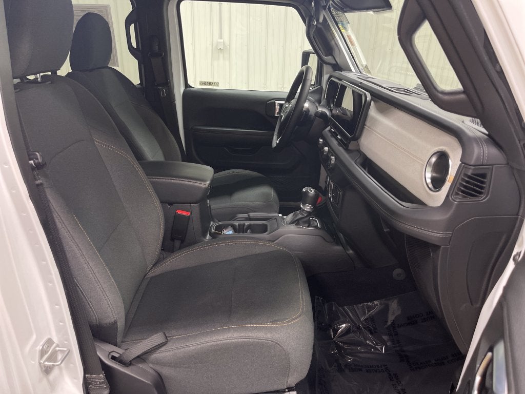 2025 Jeep Wrangler Sahara