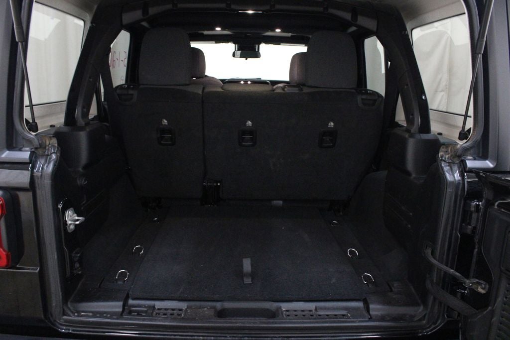 2025 Jeep Wrangler Rubicon 4X4