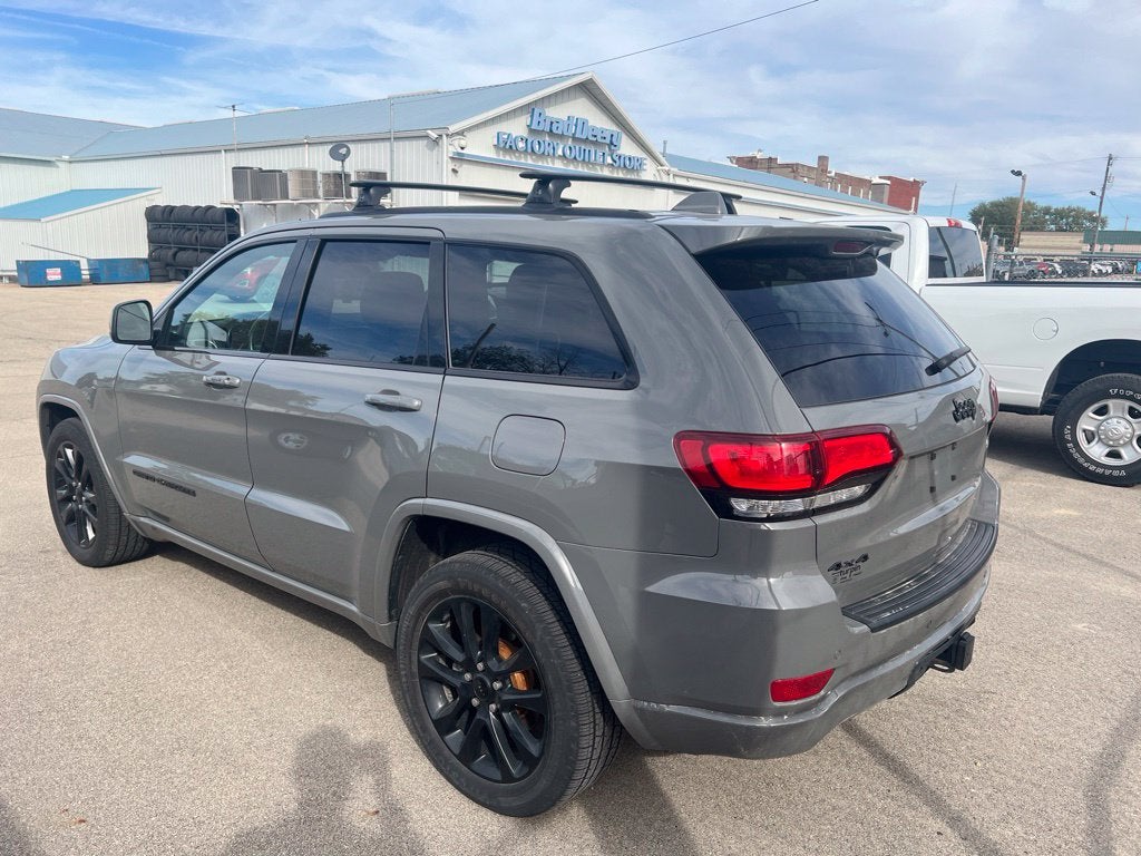 2021 Jeep Grand Cherokee Laredo X