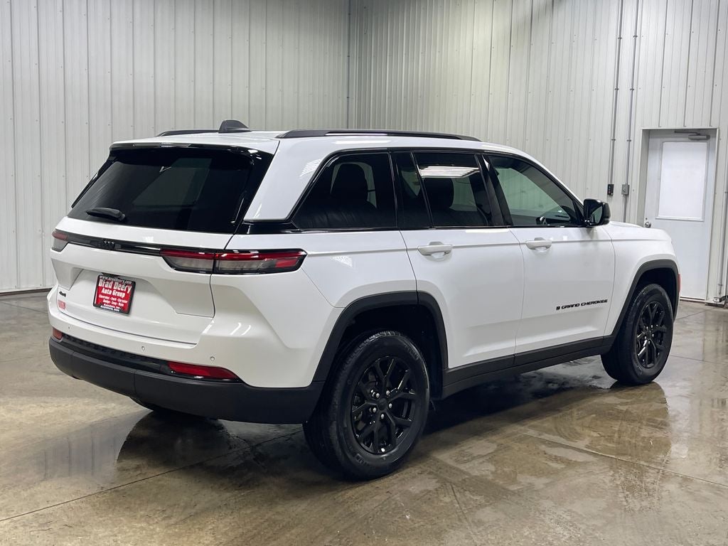 2025 Jeep Grand Cherokee Altitude