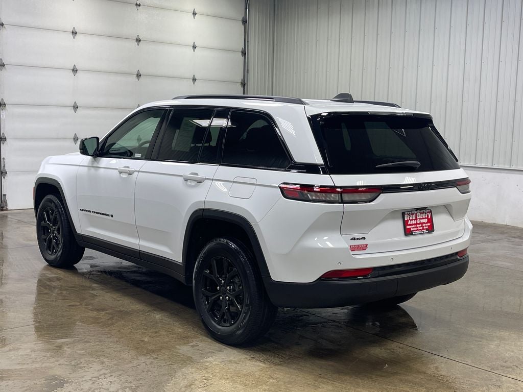 2025 Jeep Grand Cherokee Altitude