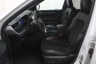 2025 Jeep Grand Cherokee Altitude 4X4