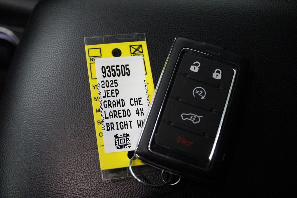 2025 Jeep Grand Cherokee Altitude 4X4