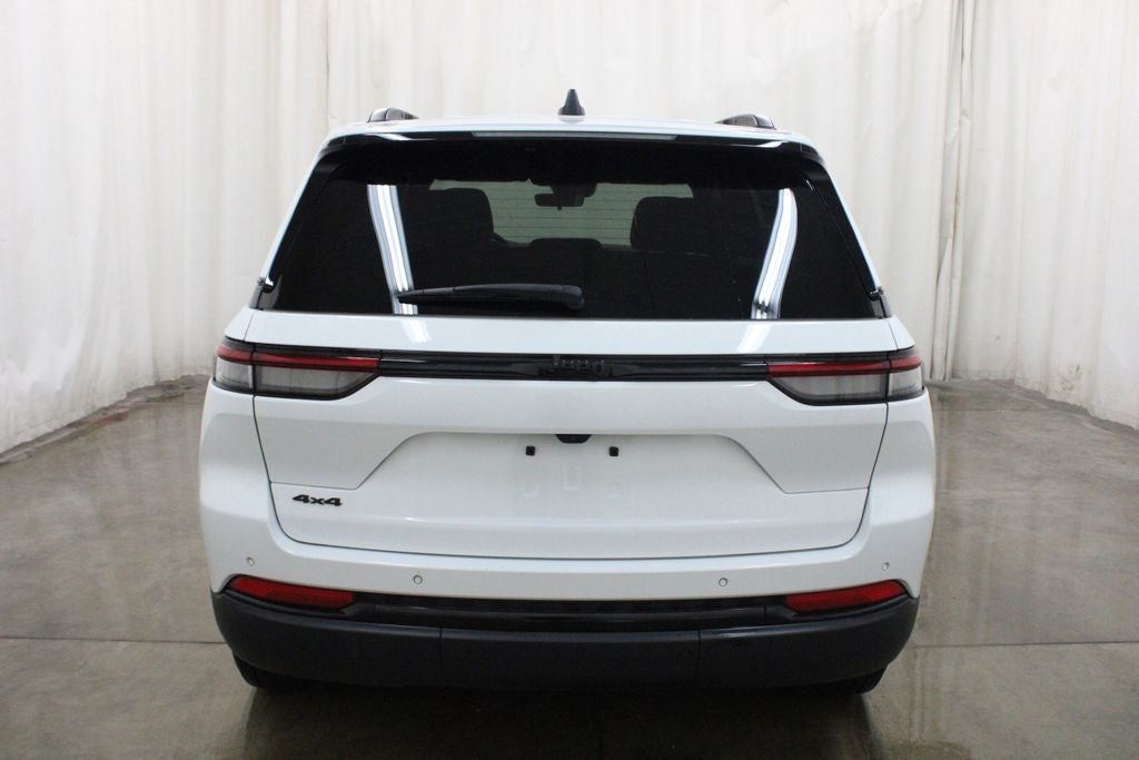 2025 Jeep Grand Cherokee Altitude 4X4