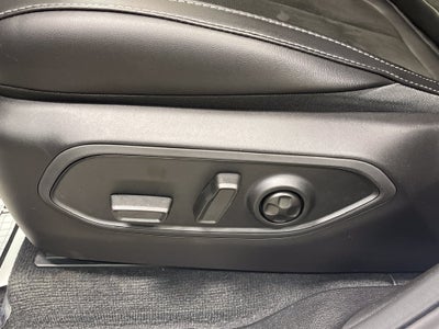 2027 Jeep Grand Cherokee Laredo Altitude