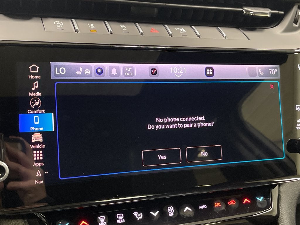 2027 Jeep Grand Cherokee Laredo Altitude