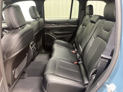 2027 Jeep Grand Cherokee Limited Reserve