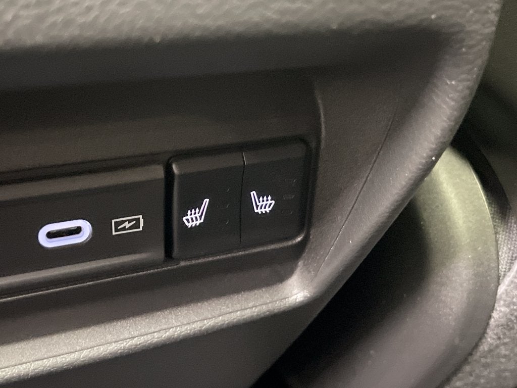 2027 Jeep Grand Cherokee Limited Reserve