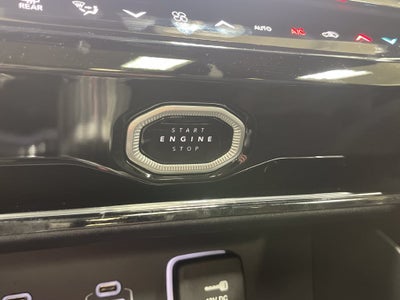 2027 Jeep Grand Cherokee Limited Reserve